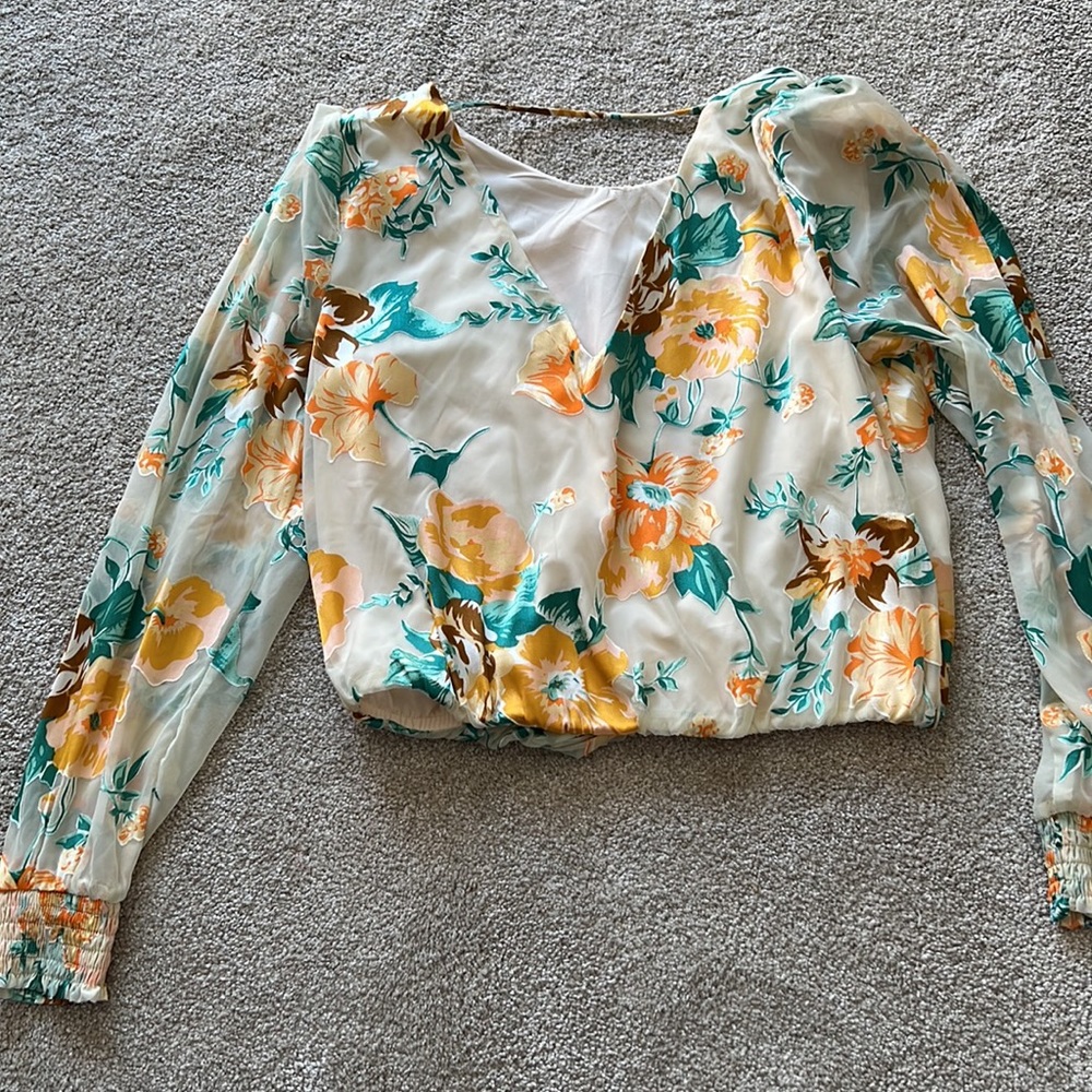 ASTR Muffy Top - Picture 4 of 6